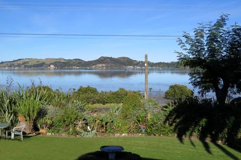 Photo of property in 1990 Long Bay Road, Coromandel, 3581