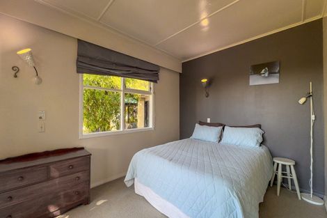 Photo of property in 120 Kiwi Road, Whangamata, 3620