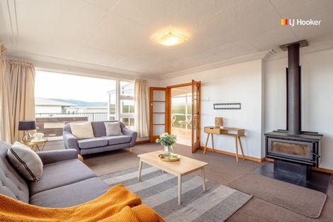 Photo of property in 221 Highcliff Road, Shiel Hill, Dunedin, 9013