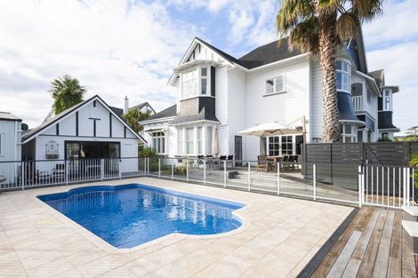 Photo of property in 4 Clifford Street, Whataupoko, Gisborne, 4010