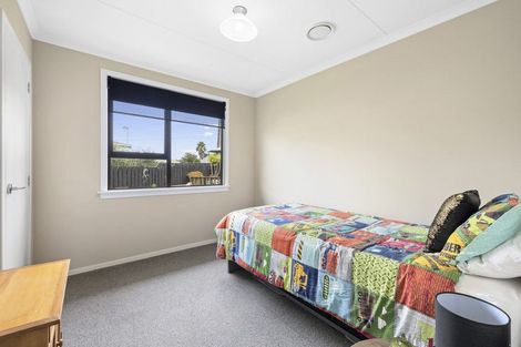 Photo of property in 28 Kingsford Street, Bell Block, New Plymouth, 4312