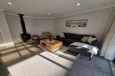 Photo of property in 13 Powhaitere Road, One Tree Point, 0118