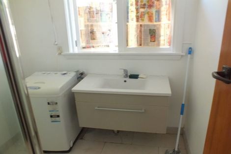 Photo of property in 98 Kahu Road, Fendalton, Christchurch, 8041