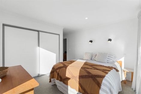 Photo of property in 25 Katrine Drive, Marshland, Christchurch, 8083