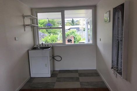 Photo of property in 111 Nile Road, Milford, Auckland, 0620