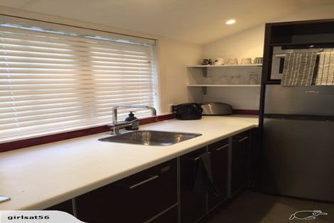 Photo of property in 56 Glen Road, Kelburn, Wellington, 6012