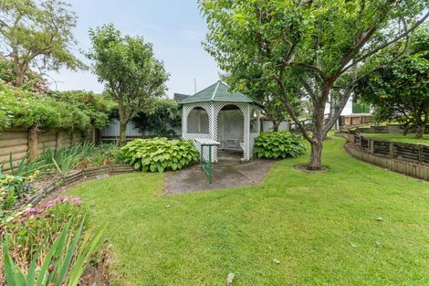Photo of property in 5 Whakapaki Street, Urenui, 4375