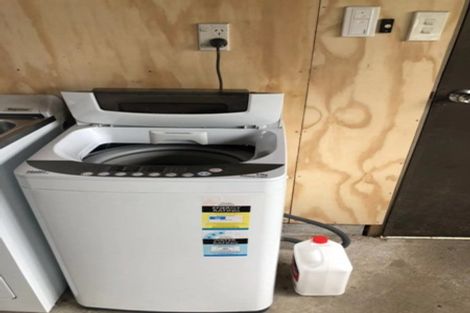 Photo of property in 28 Bond Street, Hamilton East, Hamilton, 3216