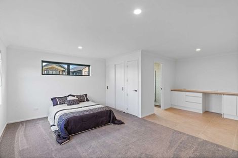 Photo of property in 6 Trevor Mcmiken Drive, Patumahoe, 2679