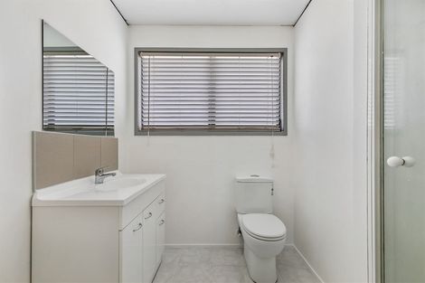 Photo of property in 123 Sykes Road, Weymouth, Auckland, 2103