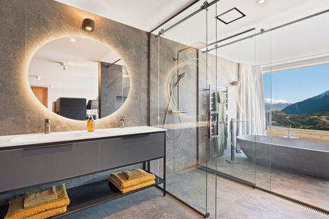 Photo of property in 673 Glenorchy-queenstown Road, Closeburn, Queenstown, 9371