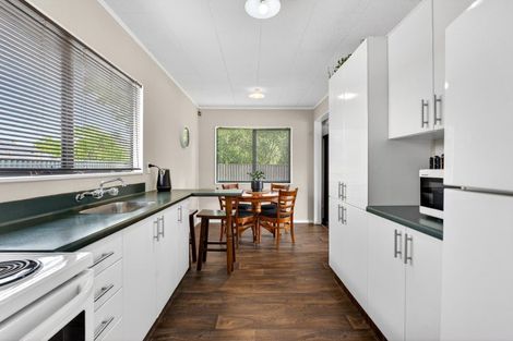 Photo of property in 2/27 Nuffield Avenue, Marewa, Napier, 4110