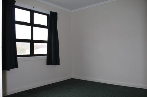 Photo of property in 553 Featherston Street, Roslyn, Palmerston North, 4414