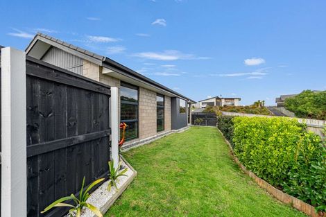 Photo of property in 45 Golf Vue Place, Castlecliff, Whanganui, 4501