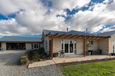 Photo of property in 485 Hawarden Hurunui Road, Hawarden, 7385