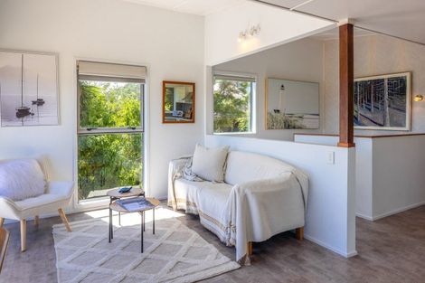 Photo of property in 15a Erua Road, Ostend, Waiheke Island, 1081