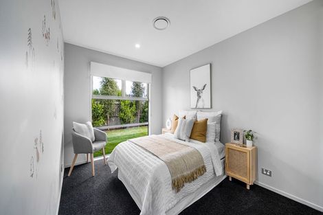 Photo of property in 73 Dynes Road, Rolleston, 7615