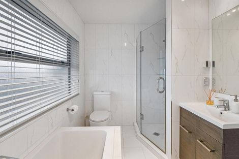 Photo of property in 51 Castlederg Drive, Flat Bush, Auckland, 2019