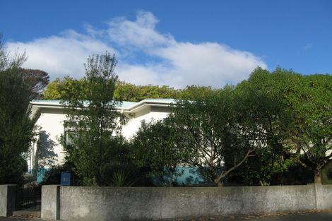 Photo of property in 25 Coote Road, Bluff Hill, Napier, 4110