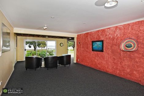 Photo of property in 10 Waikaraka Beach Road, Tamaterau, Whangarei, 0174