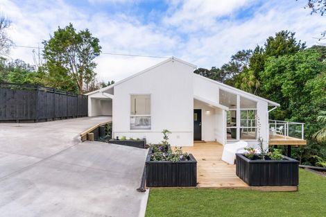 Photo of property in 34 Peach Road, Glenfield, Auckland, 0629