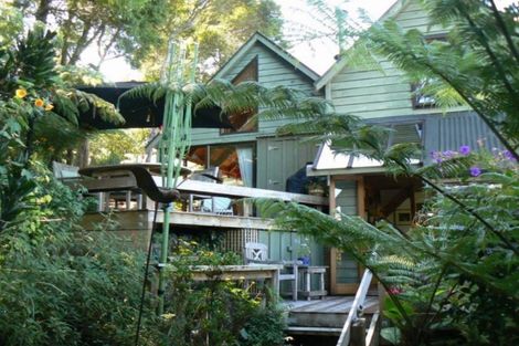 Photo of property in 5 Pine Tree Lane, Russell, 0272