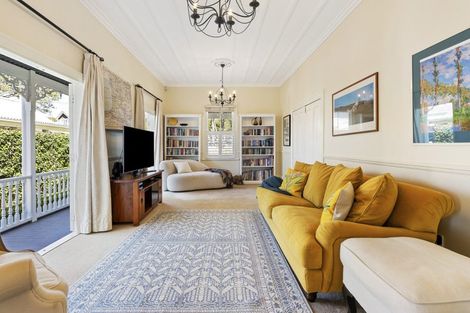 Photo of property in 46 Waterview Road, Stanley Point, Auckland, 0624