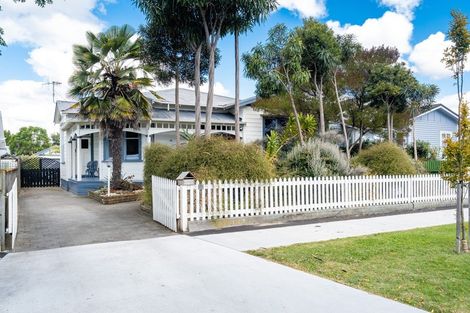 Photo of property in 14 Mcdonald Street, Napier South, Napier, 4110