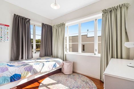 Photo of property in 213 Campbell Road, Greenlane, Auckland, 1061