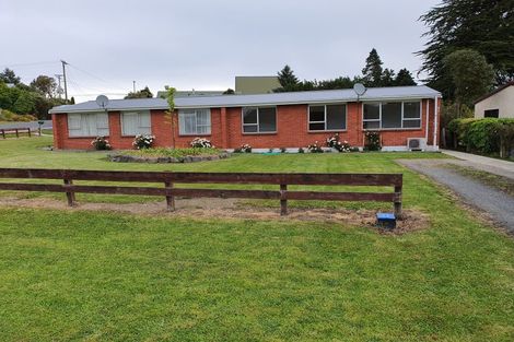 Photo of property in 31 Halsey Street, Clinton, 9534