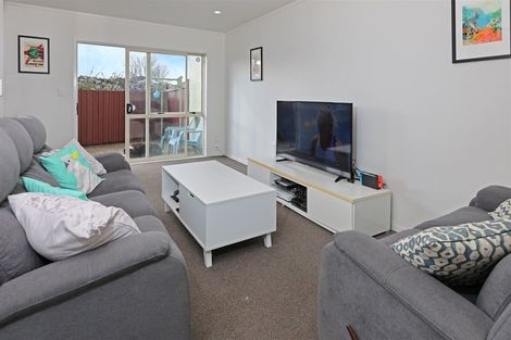 Photo of property in 57 Pooks Road, Ranui, Auckland, 0612