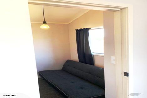 Photo of property in 4/8 Wood Street, Papakura, 2110