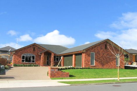 Photo of property in 8 Stratford Place, Huntington, Hamilton, 3210