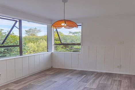 Photo of property in 26 Chislehurst Street, Henderson, Auckland, 0612