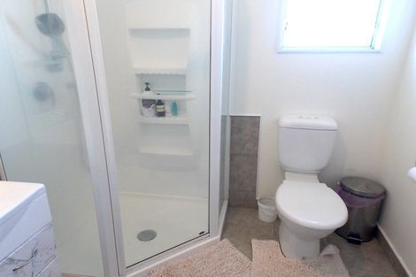 Photo of property in 107 Ashton Fitchett Drive, Brooklyn, Wellington, 6021