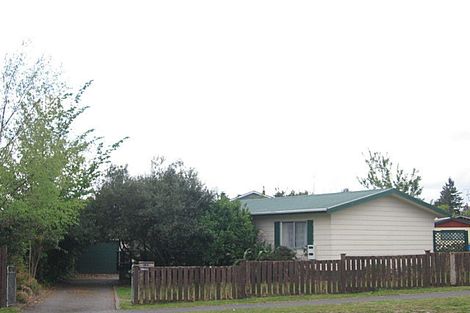 Photo of property in 135 Richmond Avenue, Richmond Heights, Taupo, 3330
