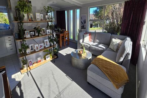 Photo of property in 12 The Quarterdeck, Whitby, Porirua, 5024