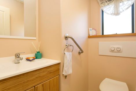 Photo of property in 20 Motutaiko Street, Taupo, 3330