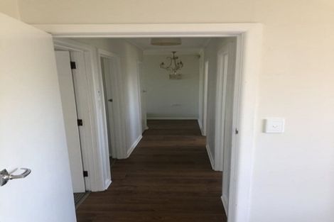 Photo of property in 11 Magdalen Crescent, Pirimai, Napier, 4112