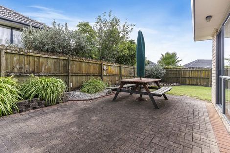 Photo of property in 5 Foxley Place, Burswood, Auckland, 2013