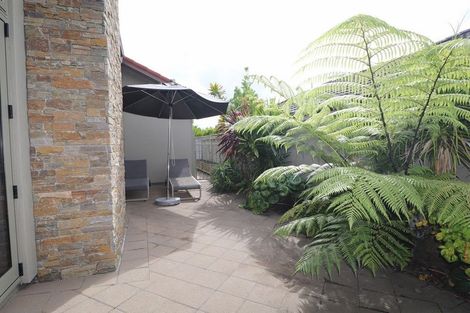 Photo of property in 1 Tarn Close, Pyes Pa, Tauranga, 3112