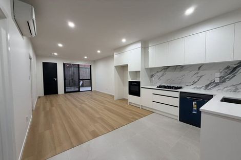 Photo of property in 9a Tangelo Place, Bucklands Beach, Auckland, 2012