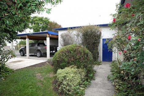 Photo of property in 213 Mcleod Street, Camberley, Hastings, 4120