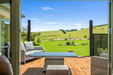 Photo of property in 54 Mcraes Road, Waikari, 7385