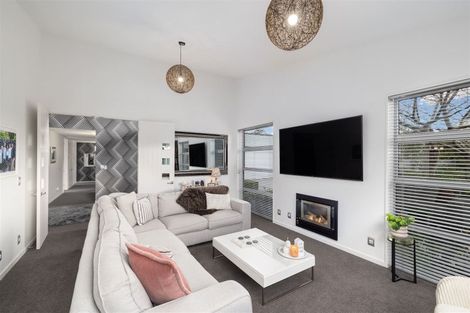 Photo of property in 52 Glen Oaks Drive, Northwood, Christchurch, 8051