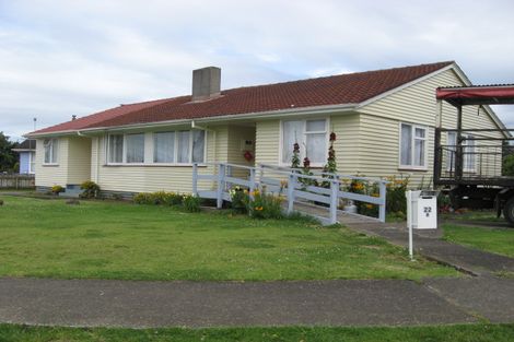 Photo of property in 22 Solent Street, Mangere, Auckland, 2022