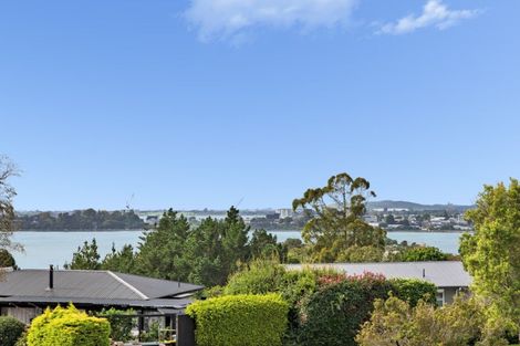 Photo of property in 9 Claremont Terrace, Otumoetai, Tauranga, 3110