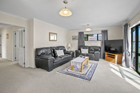 Photo of property in 2 Sanders Avenue, Westown, New Plymouth, 4310