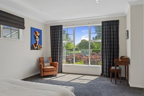 Photo of property in 7 Westall Lane, Avonhead, Christchurch, 8042