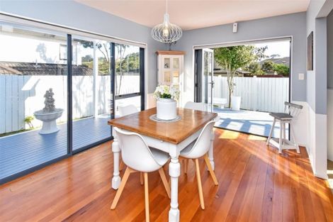 Photo of property in 337 Hill Road, The Gardens, Auckland, 2105